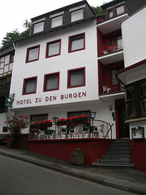 Hotel Zu Den Burgen Kamp-Bornhofen Kamer foto